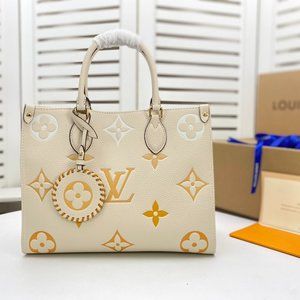 🦄✨BEAUTIFUL✨🦄 LV Onthego MM M45717 Cream Saffron Tote Handbag